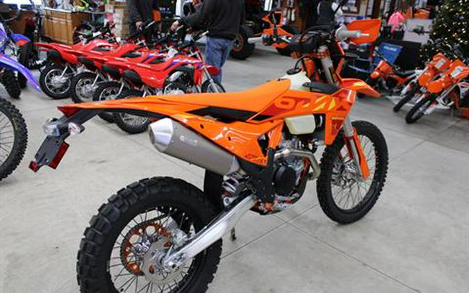 2025 KTM 500 EXC-F Six Days