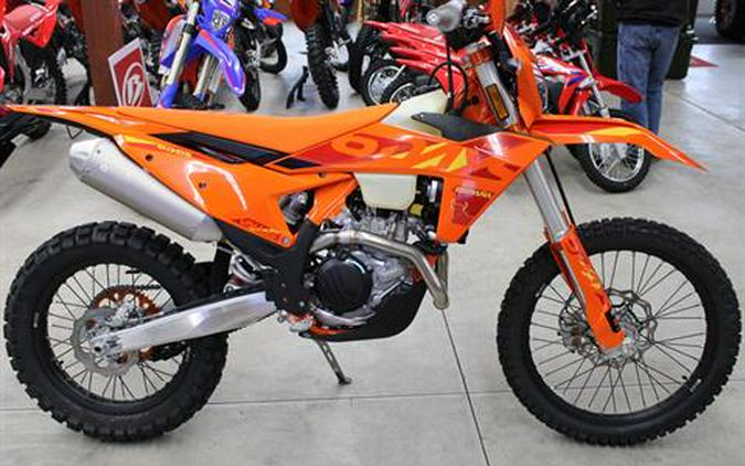 2025 KTM 500 EXC-F Six Days