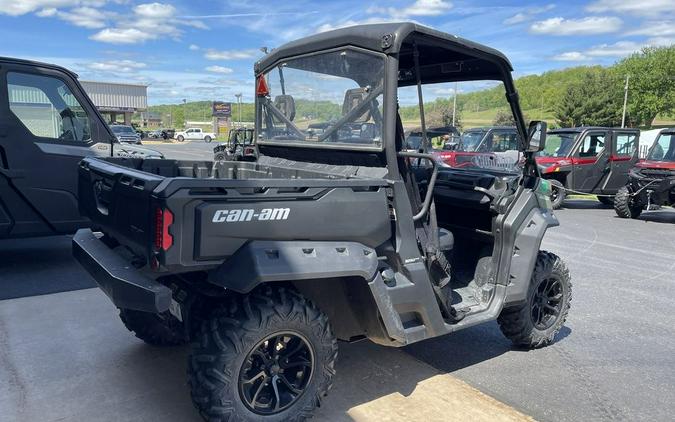 2018 Can-Am® Defender DPS™ HD8