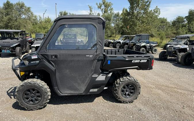 2025 Can-Am Defender XT HD9