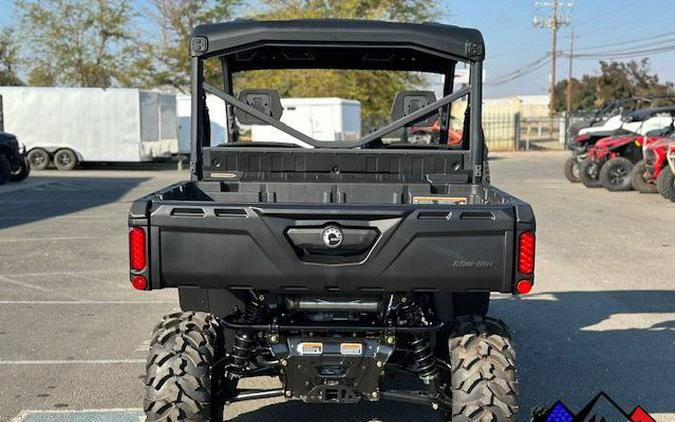 2024 Can-Am Defender XT HD10