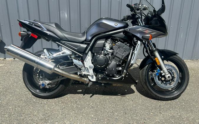 2004 Yamaha FZ1