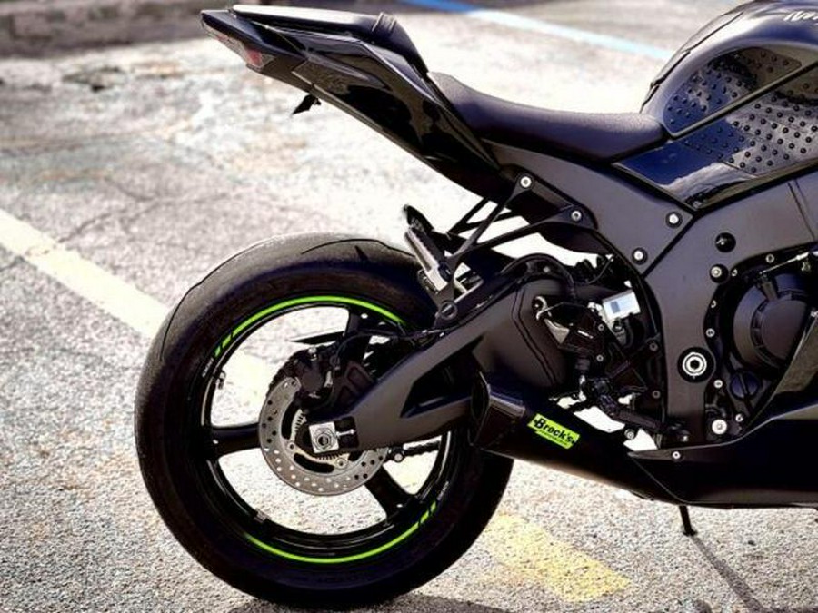 2021 Kawasaki Ninja® ZX™-10R