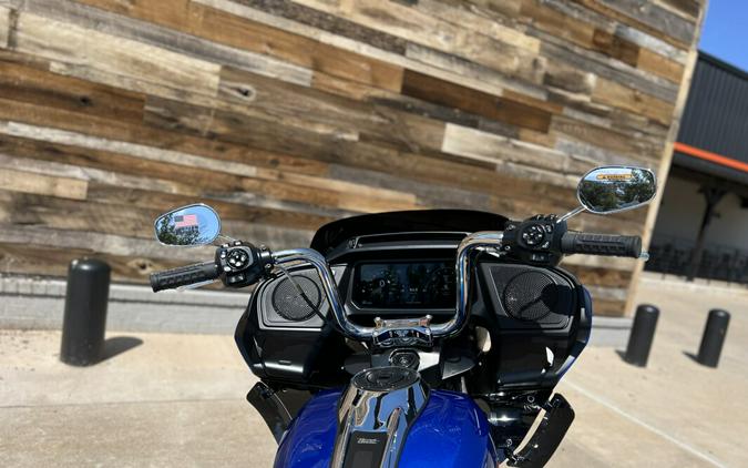2025 Harley-Davidson® Road Glide® Blue Burst