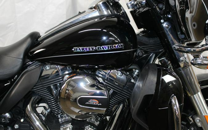 Harley-Davidson® Electra Glide® Ultra Limited 2014 BLACK W/ PINSTRIPE