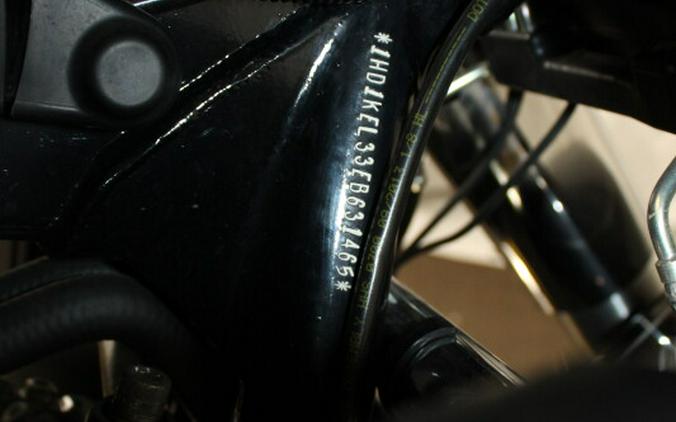 Harley-Davidson® Electra Glide® Ultra Limited 2014 BLACK W/ PINSTRIPE