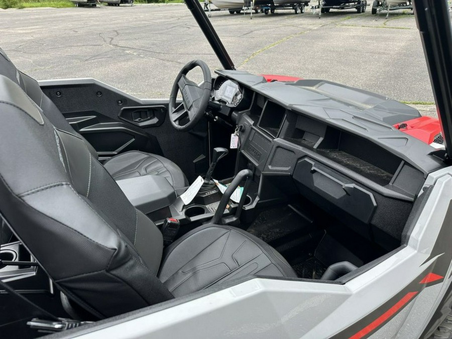 2025 Polaris GENERAL 4 1000 Sport