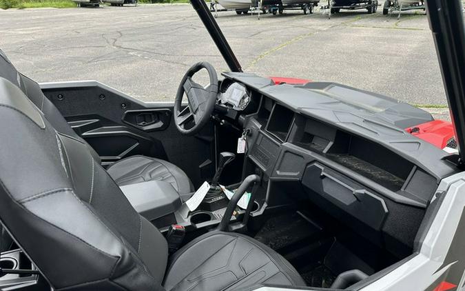 2025 Polaris GENERAL 4 1000 Sport