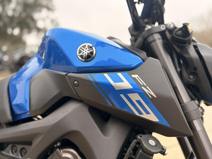 2016 Yamaha FZ 09
