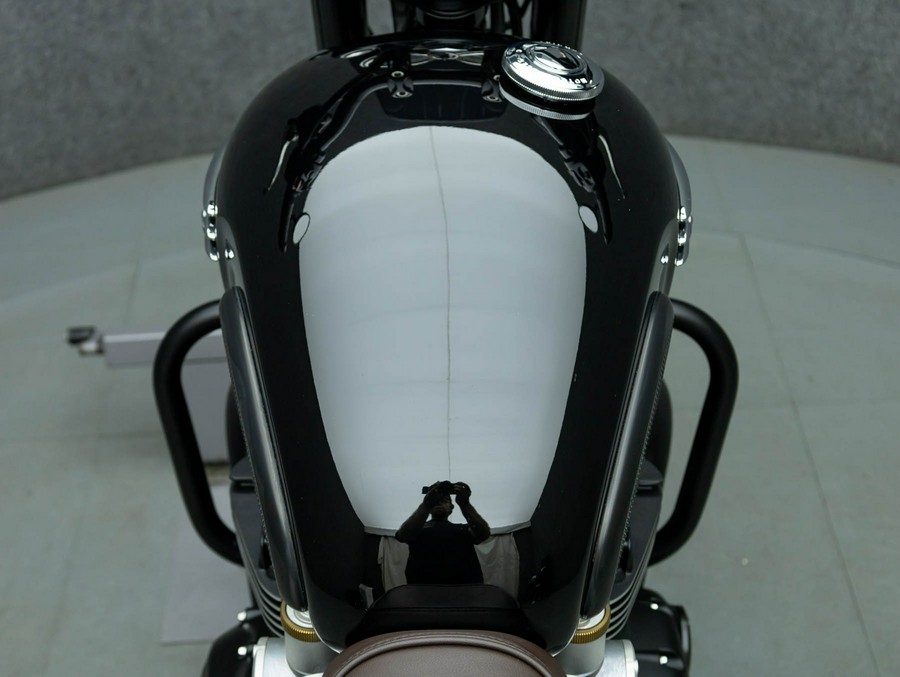 2024 TRIUMPH BONNEVILLE T120 BLACK W/ABS