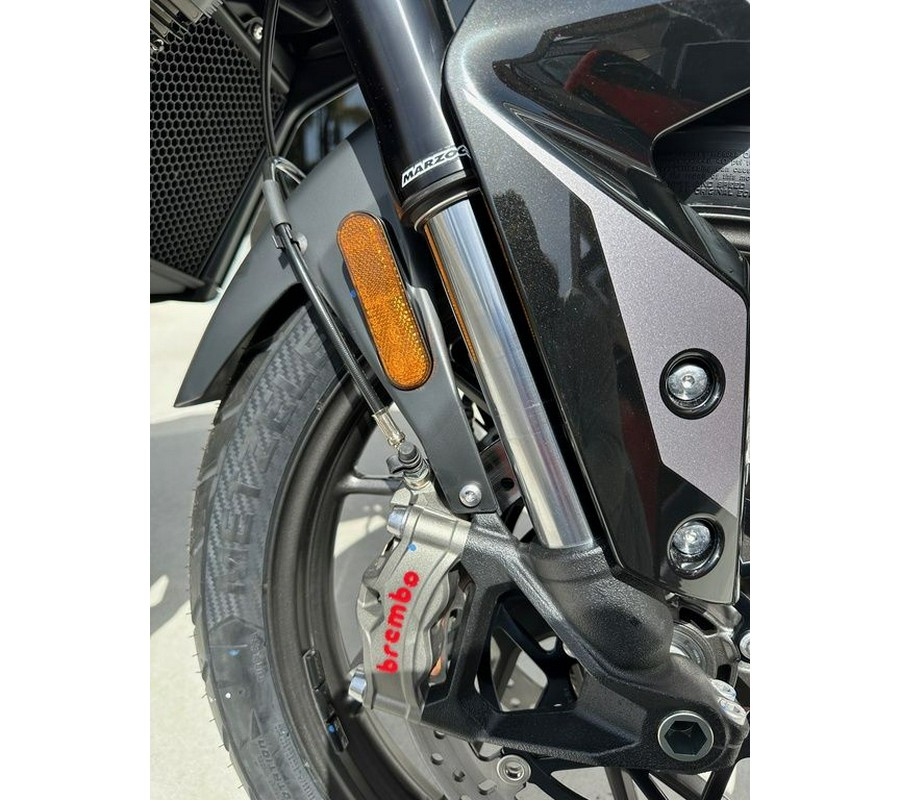 2024 Triumph Tiger 900 GT Pro Graphite / Sapphire Black