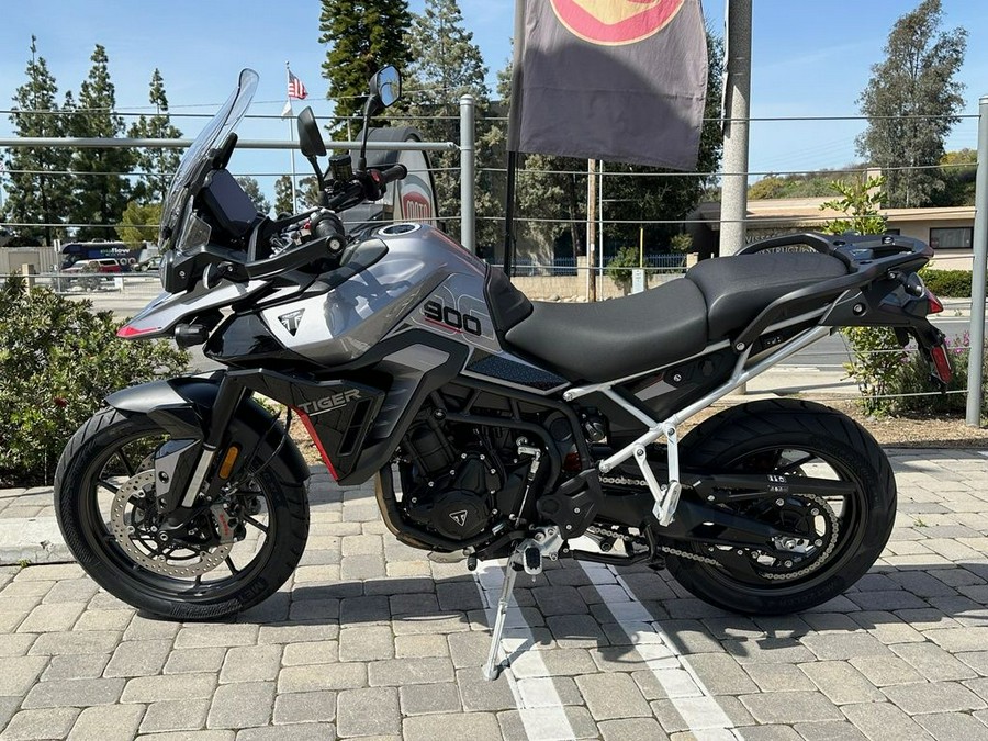 2024 Triumph Tiger 900 GT Pro Graphite / Sapphire Black