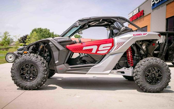 2024 Can-Am® Maverick X3 DS Turbo Fiery Red & Hyper Silver