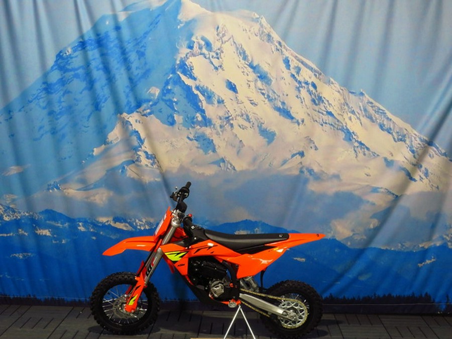 2026 KTM SX E 5