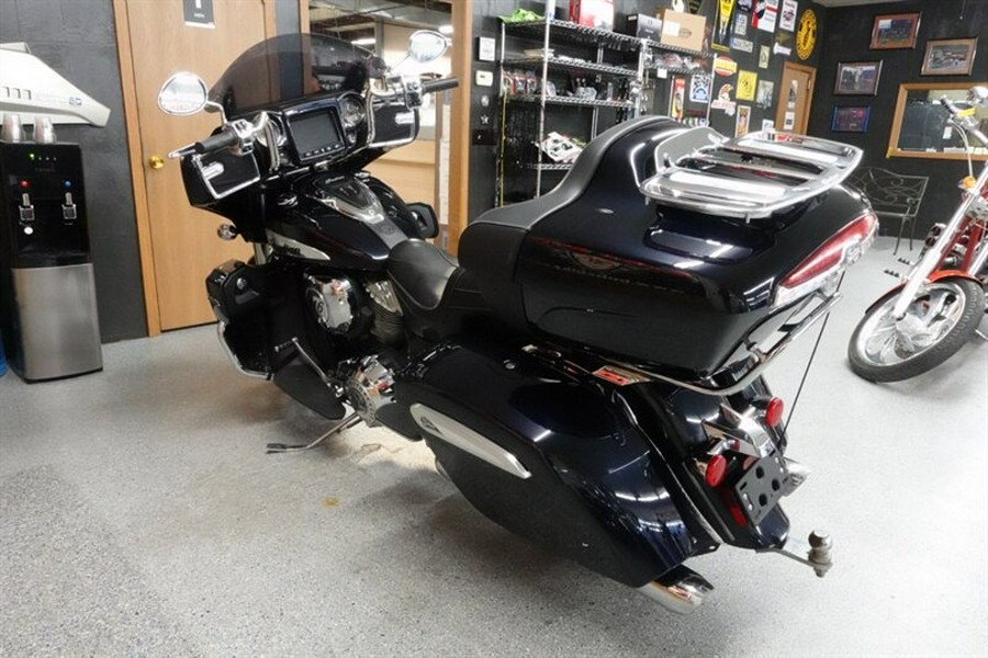 2021 Indian Roadmaster Limited Thunder Black Azure Crystal