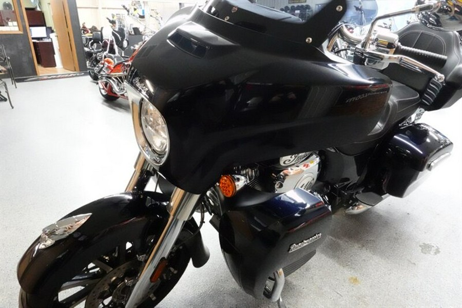 2021 Indian Roadmaster Limited Thunder Black Azure Crystal