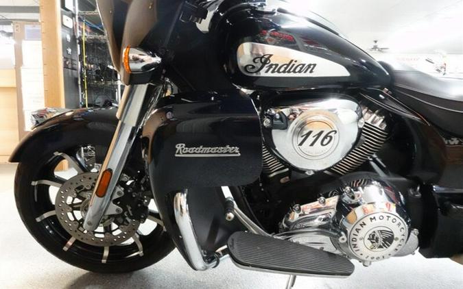 2021 Indian Roadmaster Limited Thunder Black Azure Crystal