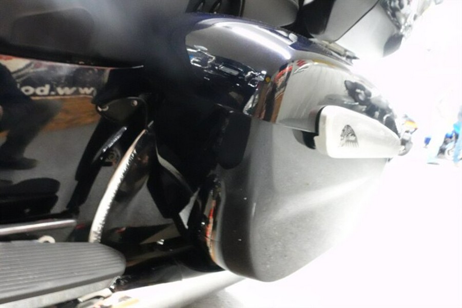 2021 Indian Roadmaster Limited Thunder Black Azure Crystal