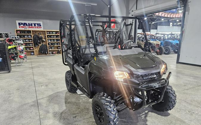 2026 Honda Pioneer 700-4 Deluxe