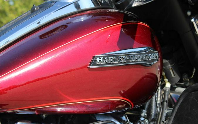 2017 Harley-Davidson® FLHTCUTG - Tri Glide® Ultra