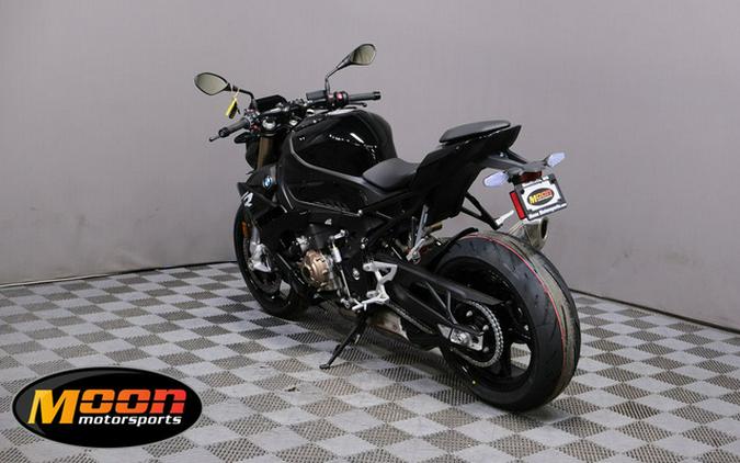 2024 BMW S 1000 R Black Storm Metallic