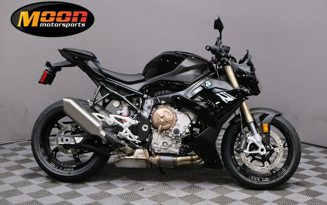 2024 BMW S 1000 R Black Storm Metallic