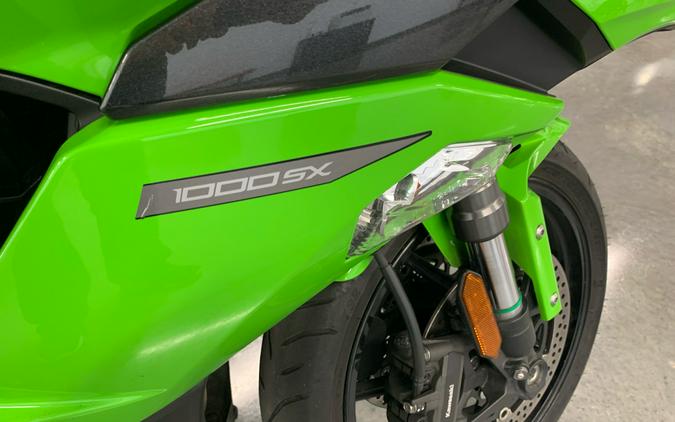 2021 Kawasaki Ninja 1000SX