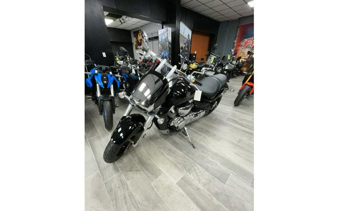 2025 Suzuki Boulevard M109R