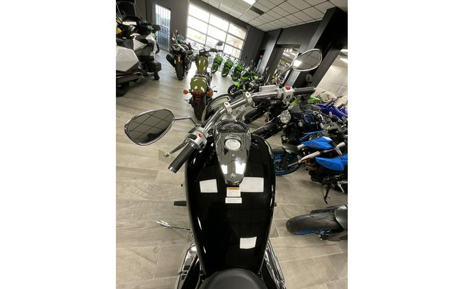 2025 Suzuki Boulevard M109R