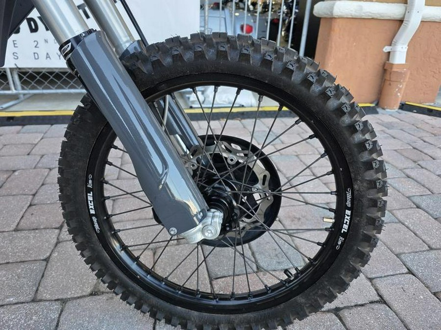 2023 Husqvarna® FC 450