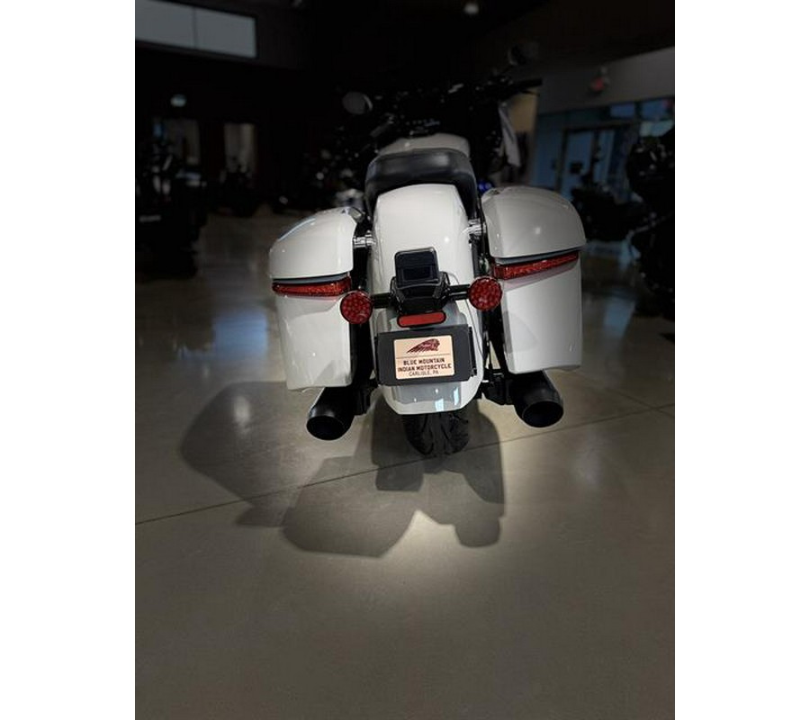 2026 Indian Motorcycle Challenger® Dark Horse® 112 with PowerBand Audio Package