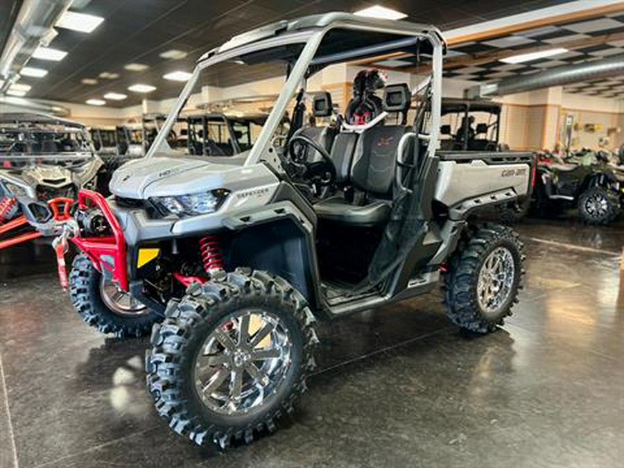 2024 Can-Am Defender X MR HD10