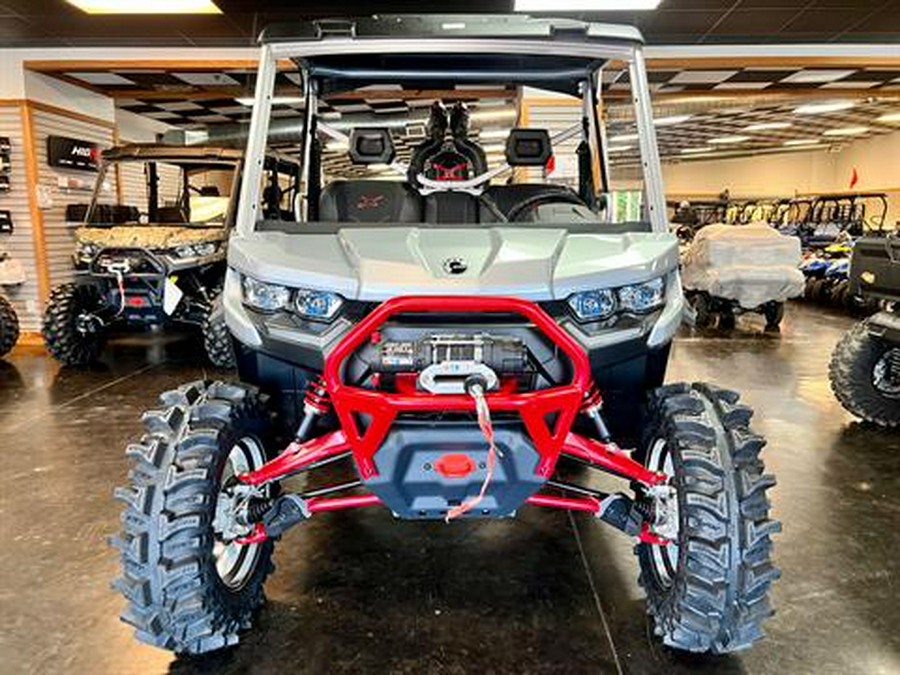 2024 Can-Am Defender X MR HD10