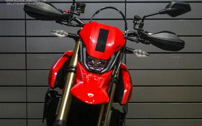 2024 Ducati Hypermotard 698 Mono Red