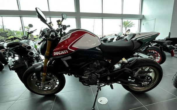 2024 Ducati Monster