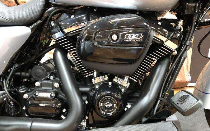 2024 Harley-Davidson® FLTRT - Road Glide® 3