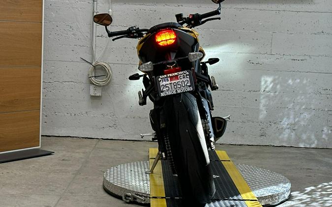 2025 Triumph Street Triple 765 Rs