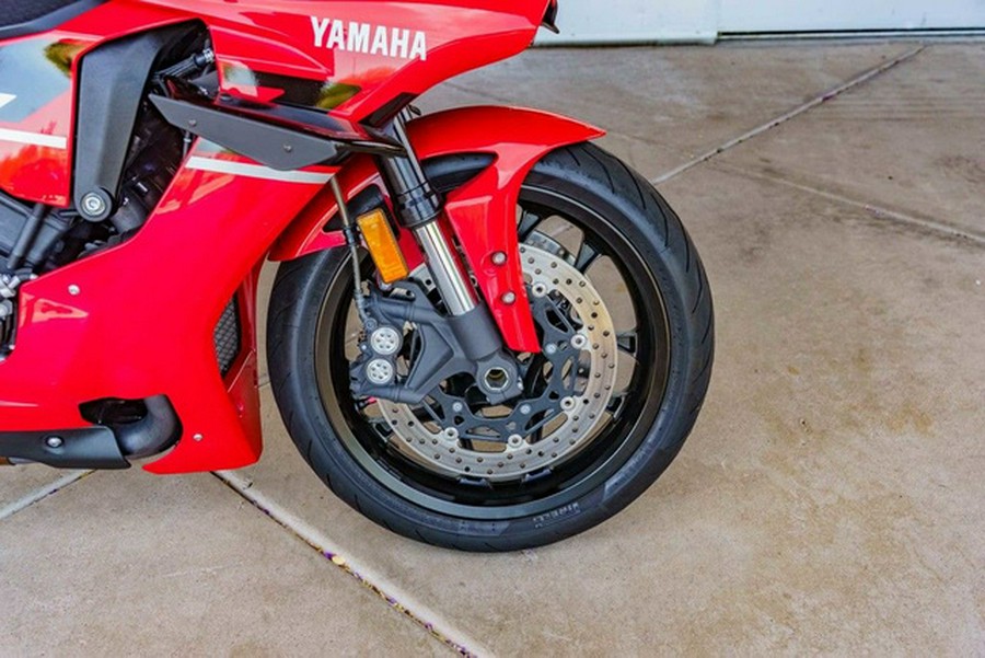 2019 Yamaha YZF R1
