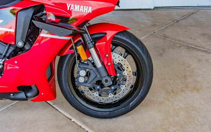 2019 Yamaha YZF R1