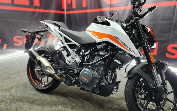 2022 KTM 390 DUKE