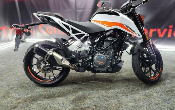 2022 KTM 390 DUKE