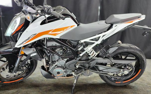 2022 KTM 390 DUKE