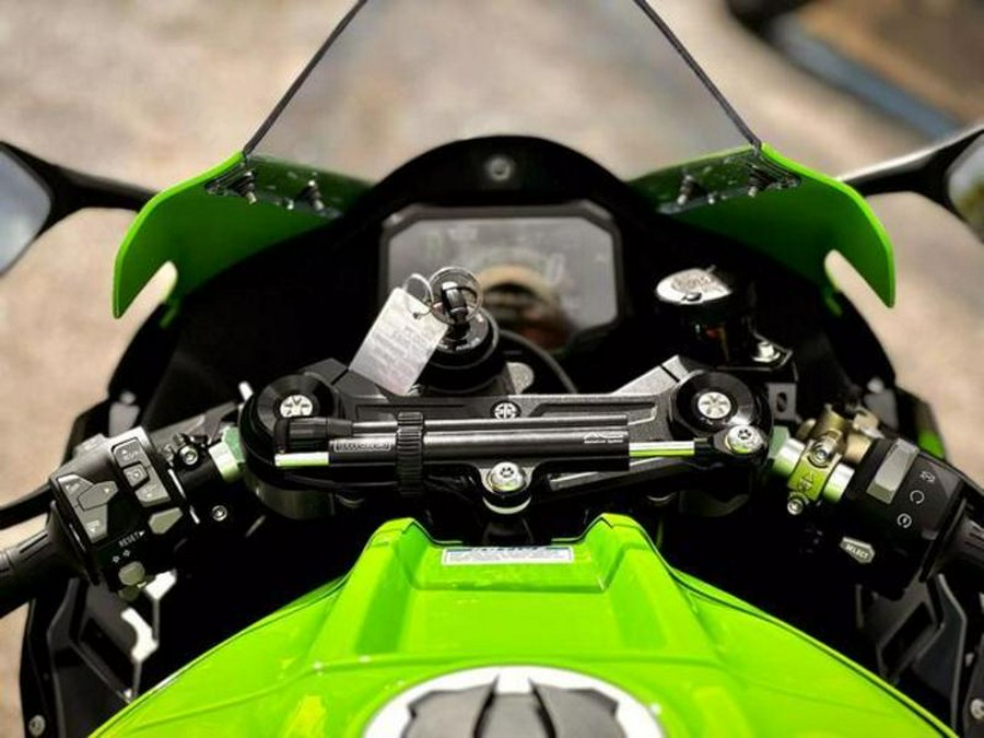 2022 Kawasaki Ninja® ZX™-10R ABS KRT Edition