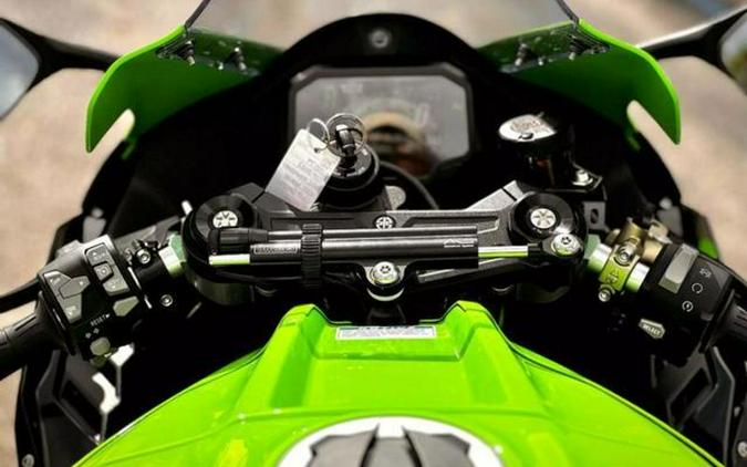 2022 Kawasaki Ninja® ZX™-10R ABS KRT Edition