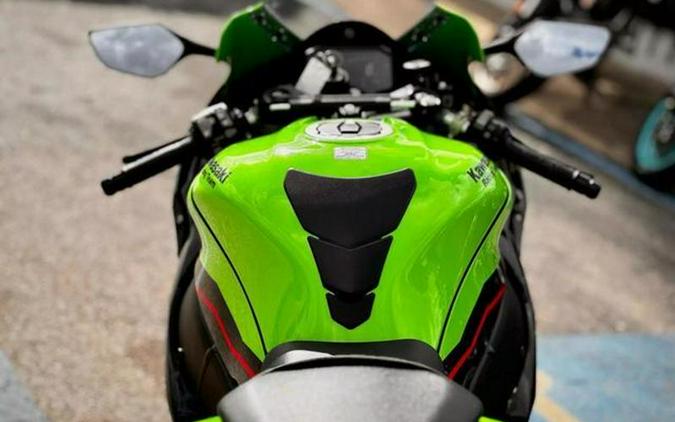 2022 Kawasaki Ninja® ZX™-10R ABS KRT Edition