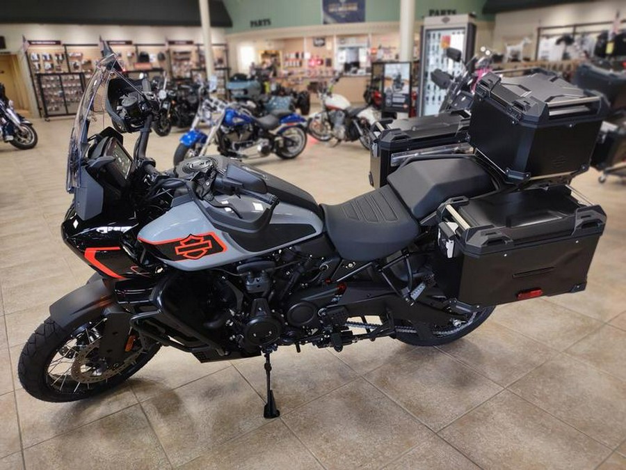 2026 Harley-Davidson® RA1250L - Pan America® 1250 Limited
