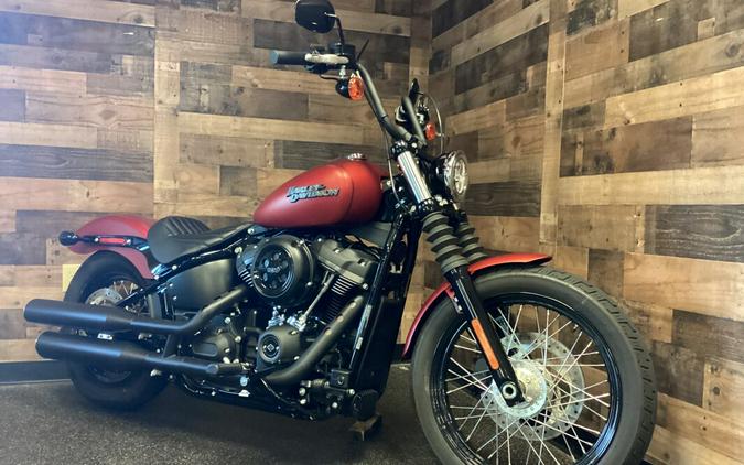 2019 Harley-Davidson Street Bob Wicked Red Denim FXDB