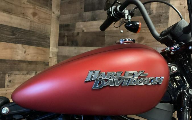 2019 Harley-Davidson Street Bob Wicked Red Denim FXDB