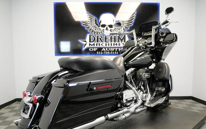 2010 Harley-Davidson® FLTRX - Road Glide® Custom