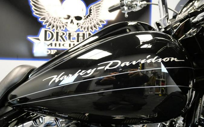 2010 Harley-Davidson® FLTRX - Road Glide® Custom